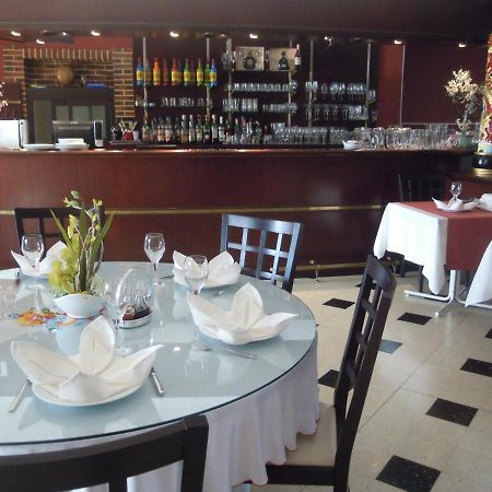 Hotel Cuulong Labarthe-Inard Εξωτερικό φωτογραφία