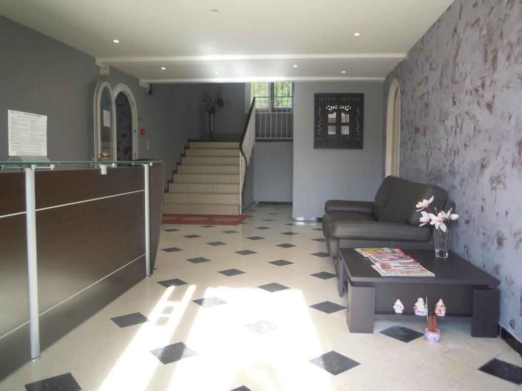 Hotel Cuulong Labarthe-Inard Εξωτερικό φωτογραφία