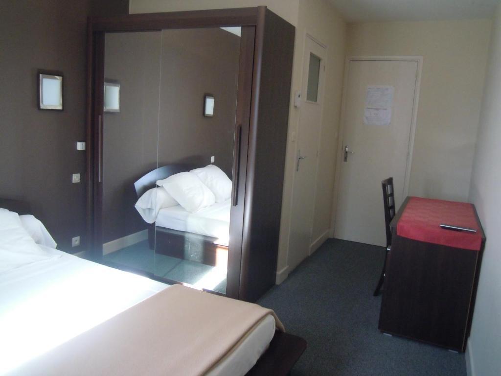 Hotel Cuulong Labarthe-Inard Εξωτερικό φωτογραφία
